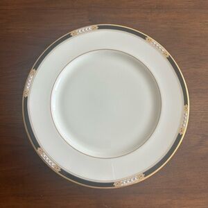 Lenox Hancock Presidential Collection Black Gold Salad Plate